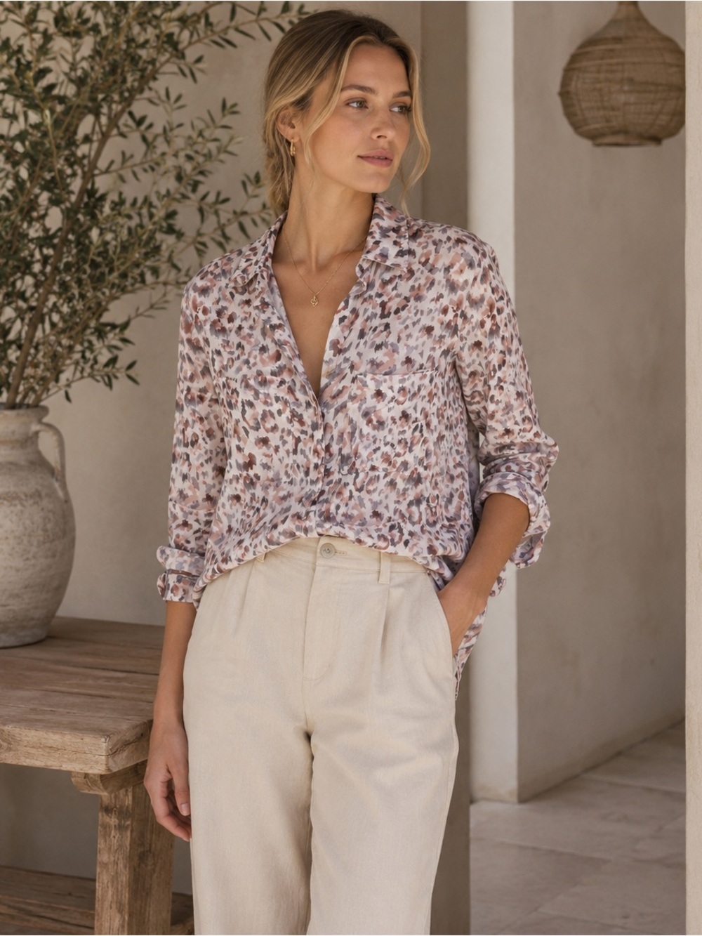 Anthropologie Cloth & Stone Leopard Print Button Down Top Shirt Size XS Rayon